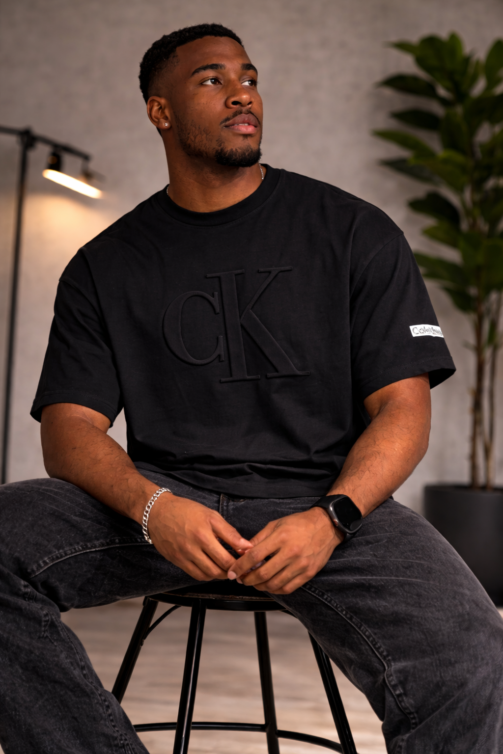 NEW Men’s Calvin Klein Black Logo Tee – XXL